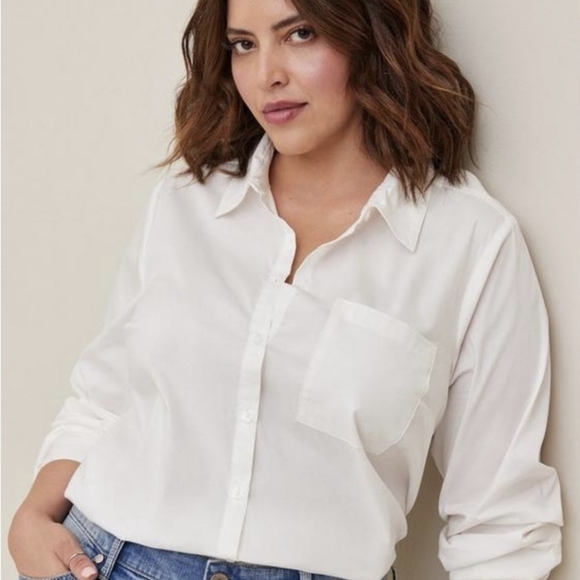 NWT Torrid Madison  Poplin Button Down Blouse 1X - Picture 1 of 5
